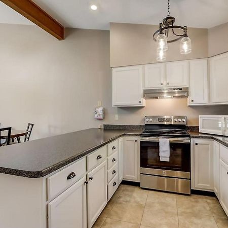 Grace Jo Vacation Home At Tamarack Highland 5 Wisconsin Dells Exteriör bild